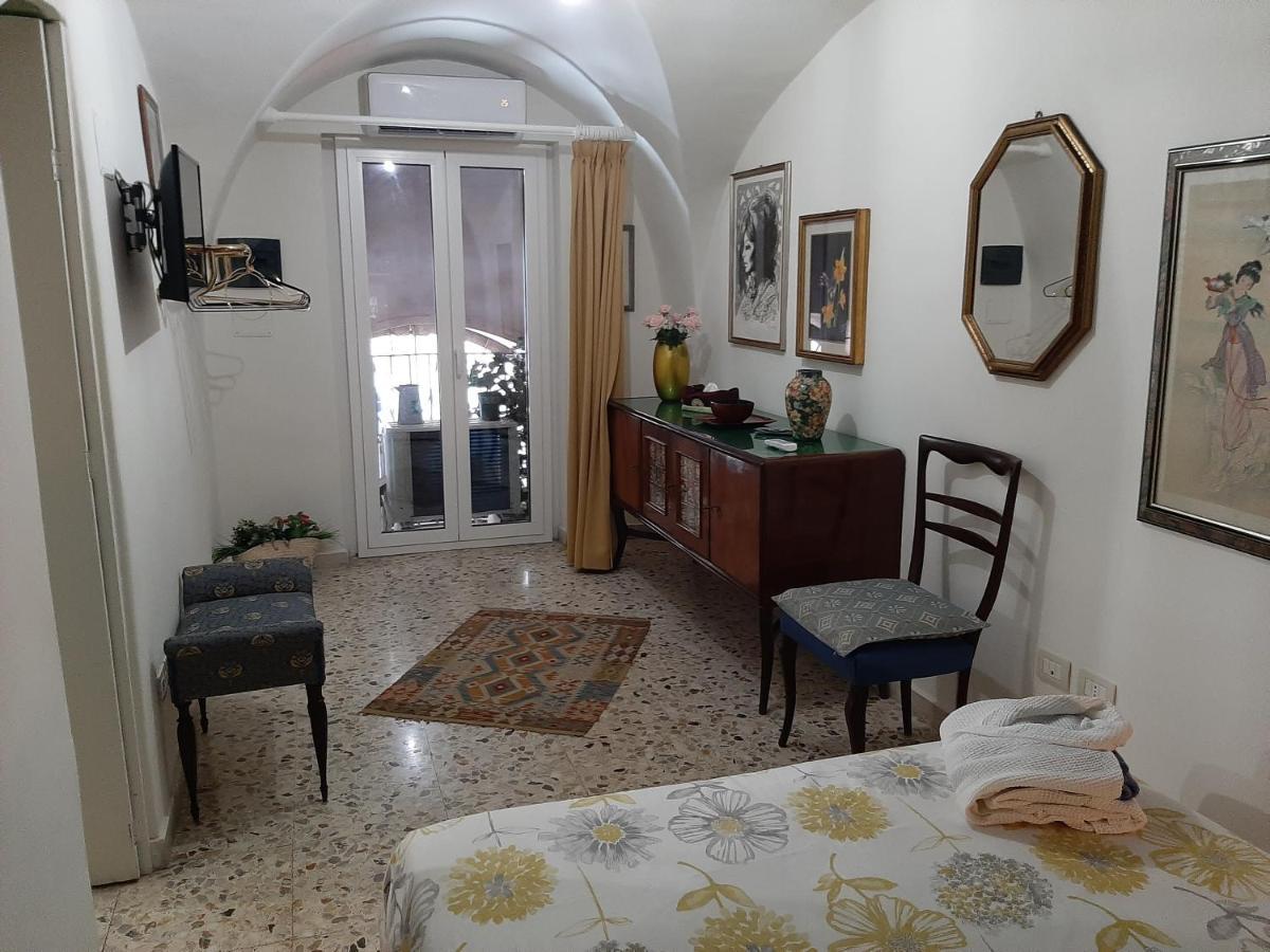 Casa Famoso Villa Catania Exterior photo